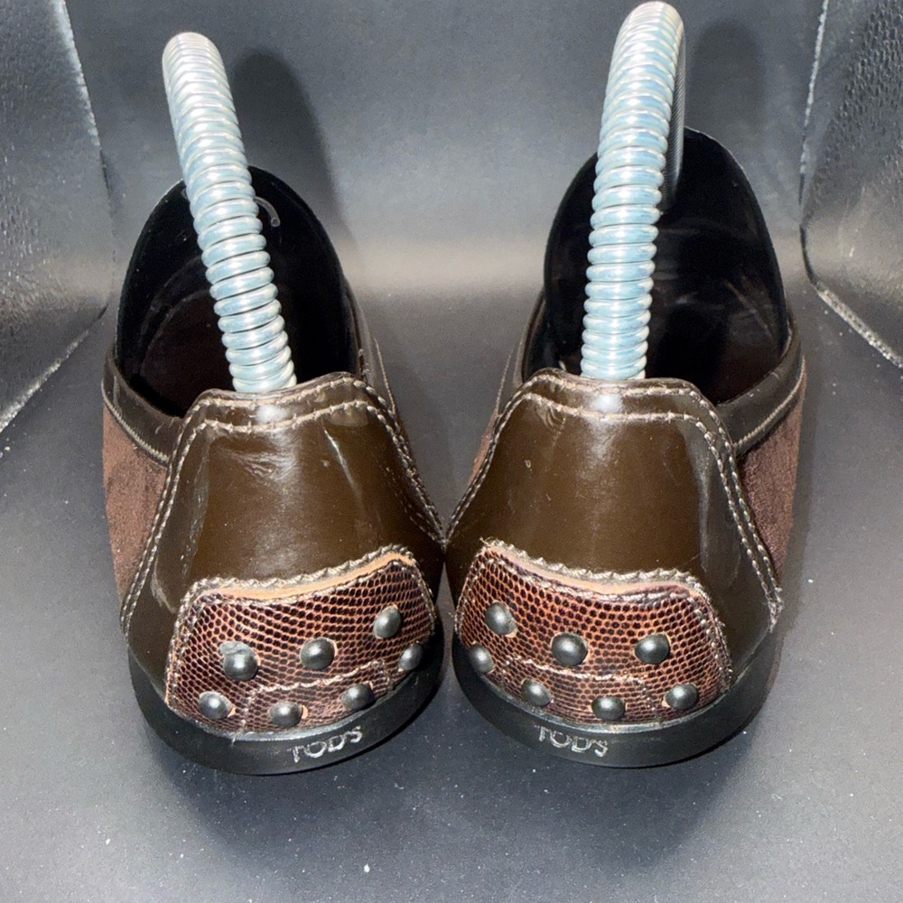 Size 36.5 EU - Tod’s (Italy) Round Toe Brown Embossed Flat Shoe, No Box, Flawed - Picture 3 of 10